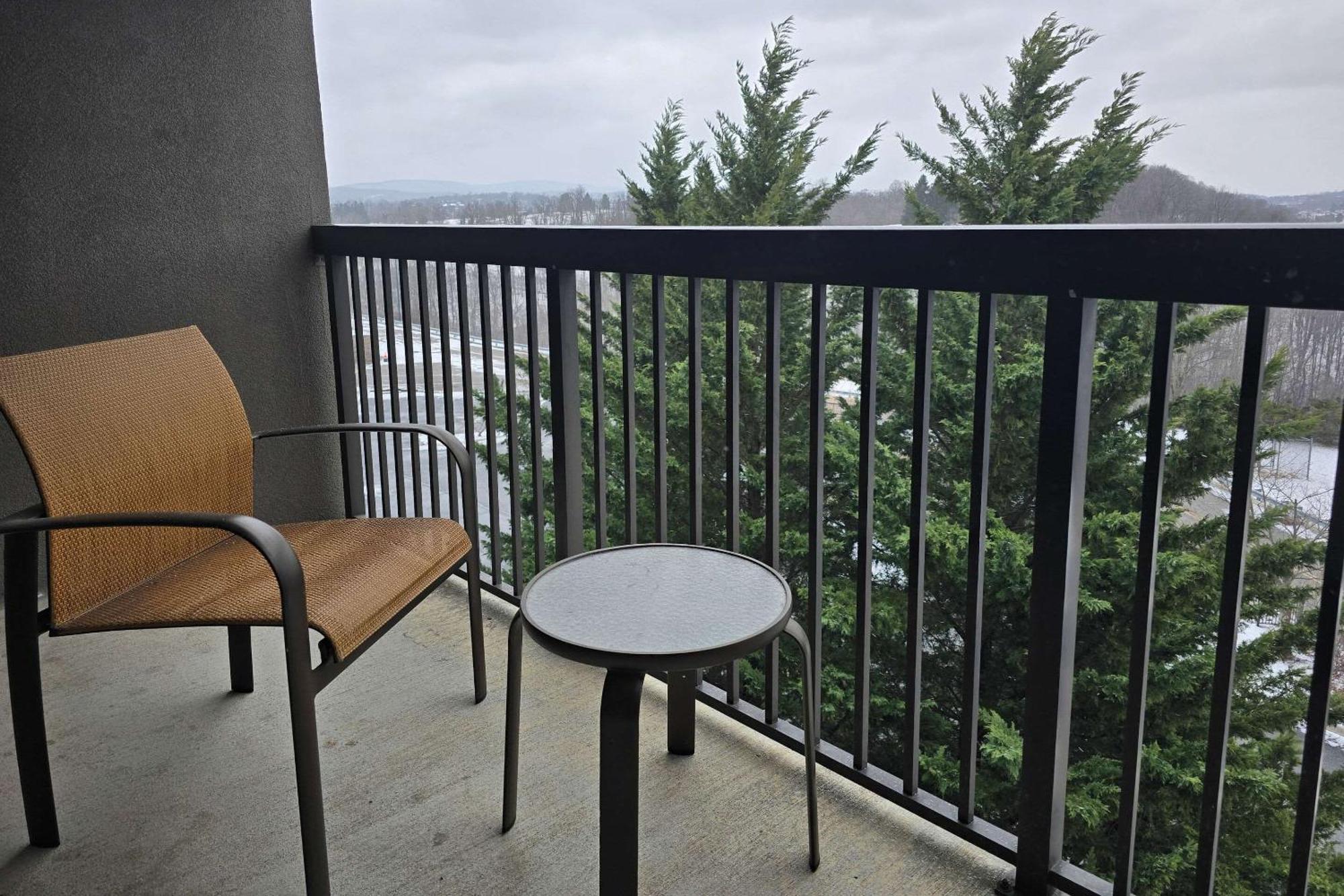 Country & By Radisson, Convention Center 3* Altoona